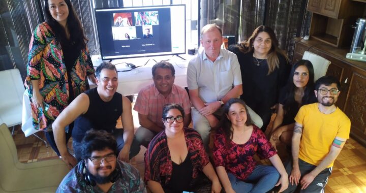 Foto grupal junto al defensor de derechos en salud, Dainius Puras